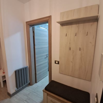 Vermietung komfortabler 1-Zimmer-Apartments, 35 m², in Mamaia, Constanța, Rumänien